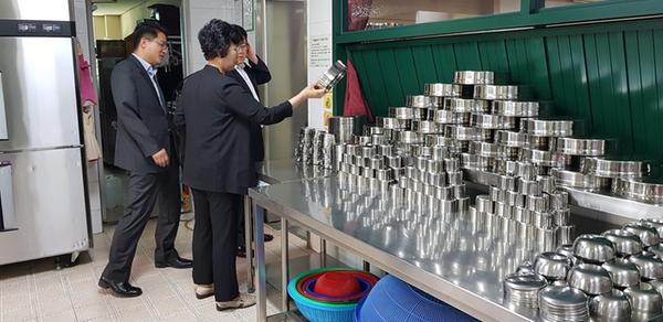                창원시 하절기 사회복지시설 안전점검 실시 창원시 하절기 사회복지시설 안전점검 실시 (1).jpg