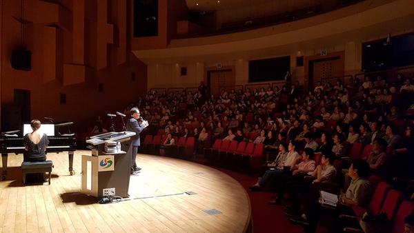                   창원시, 문화예술 감성교육으로 오페라의 편견을 깨다 창원시, 문화예술 감성교육으로 오페라의 편견을 깨다 (2).jpg