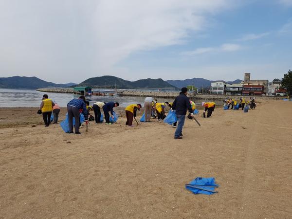                      창원시, 광암해수욕장 재개장 준비 &lsquo;한창&rsquo; 창원시, 광암해수욕장 재개장 준비 ‘한창’ (해양항만과).jpg