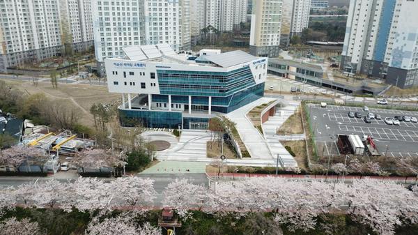                        이순신 리더십 국제센터 이순신 리더십 국제센터 (2).JPG