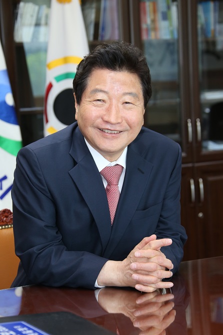                            안상수 창원시장 안상수 창원시장 120.jpg