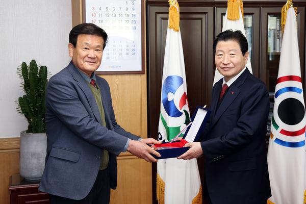 합성1구역 재개발정비사업조합 감사패합성1구역 재개발정비사업조합 감사패.jpg