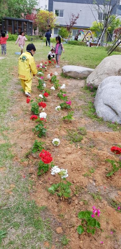 남문시티프라디움2차아파트화단