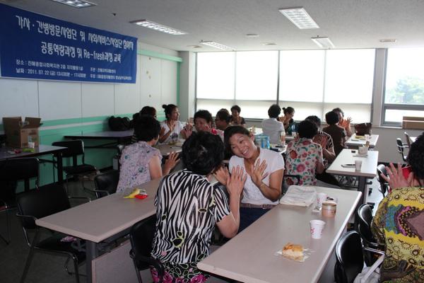 jahwal-201108131236750.JPG