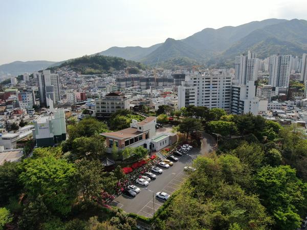 드론 사진으로 보는 마산문학관 전경 
