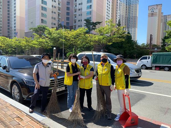 추석맞이 마을 대청소 활동 참여