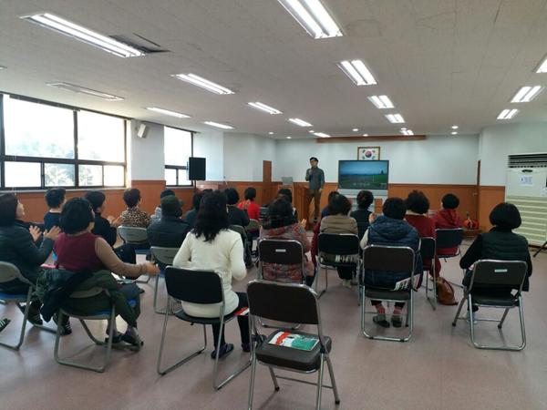 2018년부터 삼귀노래교실 새로 개설하였습니다.