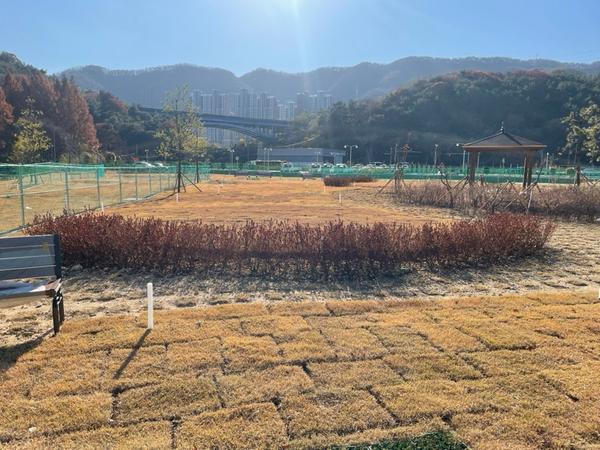 창원시, 시민 누구나 차별 없이 사용 가능한 가포파크골프장 시범 운영한다창원시, 시민 누구나 차별 없이 사용 가능한 가포파크골프장 시범 운영한다(체육진흥과).jpg