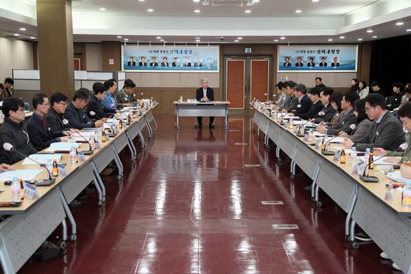 창원특례시, 제62회 진해군항제 준비에 집중창원특례시, 제62회 진해군항제 준비에 집중(관광과) (1).jpg