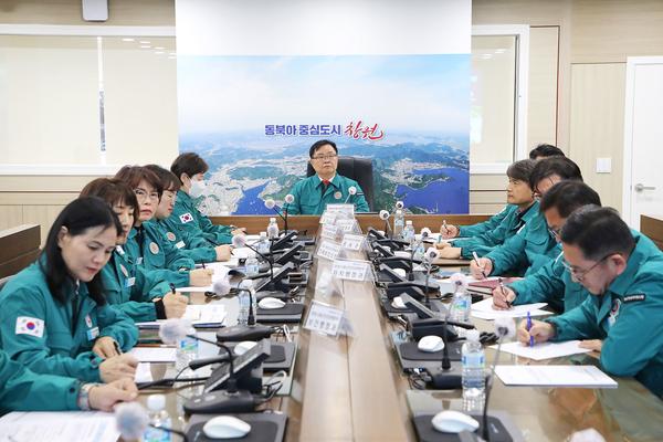 홍남표 창원특례시장, 의료계 집단행동 대응 재대본 회의 주재★홍남표 창원특례시장, 의료계 집단행동 대응 재대본 회의 주재(재난대응담당관).jpg