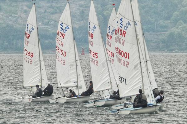창원특례시와 함께하는 제22회 해군참모총장배 전국요트대회 개최창원특례시와 함께하는 제22회 해군참모총장배 전국요트대회 개최(해양레저과) (1).jpeg