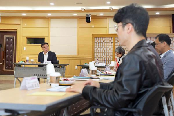 창원특례시, 디지털 마산자유무역지역 조성 본격 시동★창원시, 디지털 마산자유무역지역 조성을 위한 기획연구용역 발주(미래전략과) (1).jpg