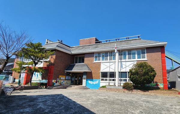 창원특례시, 2024년 전국 작은 도서관 운영 사례 공모전 대상 수상창원특례시, 2024년 전국 작은 도서관 운영 사례 공모전 대상 수상(성산도서관과).jpg