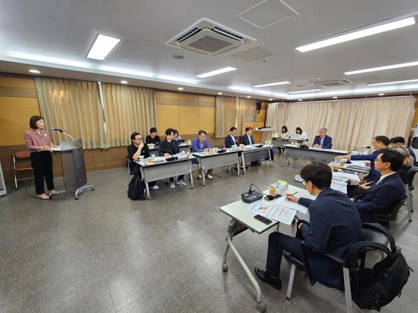 창원특례시 문화콘텐츠산업 중장기 기본계획 최종보고회 개최창원특례시 문화콘텐츠산업 중장기 기본계획 최종보고회 개최(문화예술과) (1).jpg