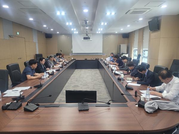 창원 원자력 기업협의회 임원진 회의 개최창원 원자력 기업협의회 임원진 회의 개최(전략산업과).jpg