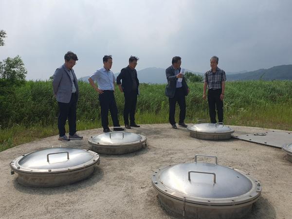 장금용 창원특례시 제1부시장, 대산정수장 방문...강변여과수 정수 처리 공정 점검장금용 창원특례시 제1부시장, 대산정수장 방문...강변여과수 정수 처리 공정 점검(대산정수과) (1).jpg