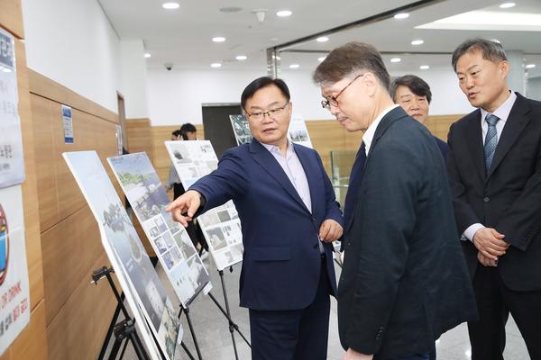 창원특례시, 총괄·공공건축가 워크숍 개최★창원특례시, 총괄·공공건축가 워크숍 개최(건축경관과) (1).jpg