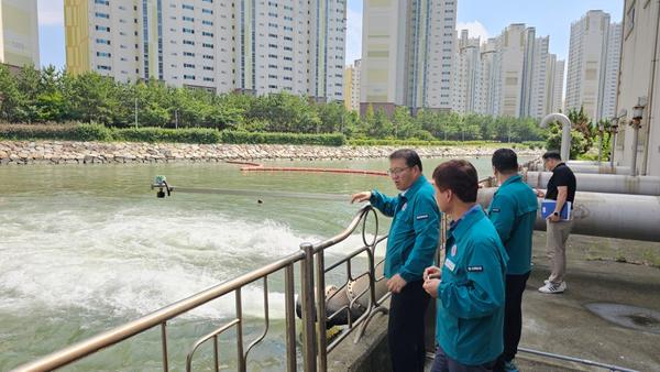 장금용 창원특례시 제1부시장, 여름철 재난 대비에 바쁜 행보장금용 창원특례시 제1부시장, 여름철 재난대비에 바쁜 행보(재난대응담당관) (1).jpg