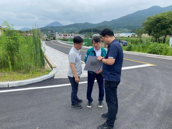 의창구청장 읍면지역 도로정비공사 현장 점검  