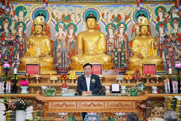 홍남표 창원특례시장, 해장사 50주년 창립법회 축하★홍남표 창원특례시장, 해장사 50주년 창립법회 축하(문화예술과) (1).jpg