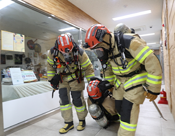 2023. 6. 26. 마산소방서, 전통시장 합동 소방훈련 실시