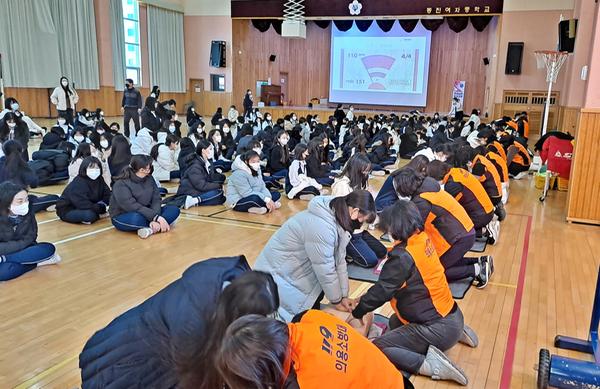 창원소방본부 119수호천사, 심폐소생술 교육 '큰 호응'