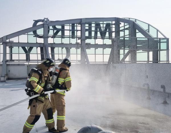 2022. 11. 14. 마산소방서, &lsquo;메트로시티 2차아파트&rsquo; 초고층 건축물 소방재난 대응훈련 실시