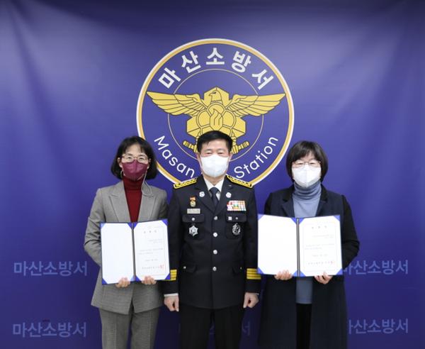 직장 내 성희롱&middot;성폭력 관련 외부심의위원 위촉