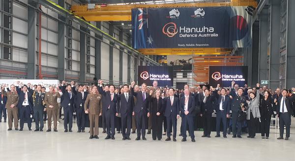 창원특례시, K-방산 글로벌 수출 새지평을 열다창원특례시, K-방산 글로벌 수출 새지평을 열다(전략산업과).jpg