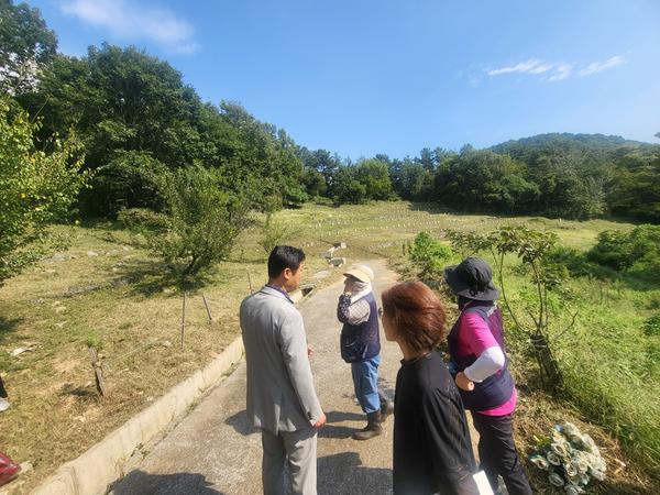 합성동 공설묘지 사진1