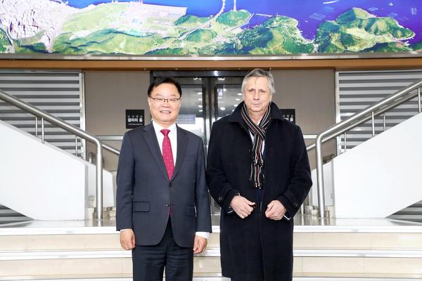 창원특례시, 한‧체코 미래포럼 간담회 성료★ 창원특례시, 한‧체코 미래포럼 간담회 성료(전략산업과) (1).jpg