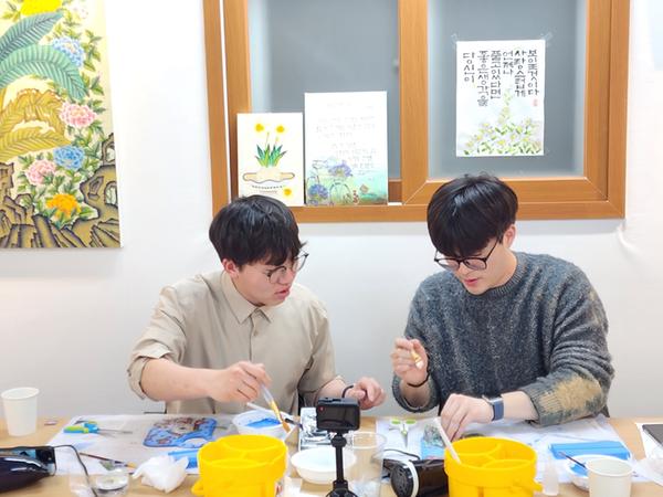 사진1(냅킨아트 탁상시계 만들기 원데이 클래스)