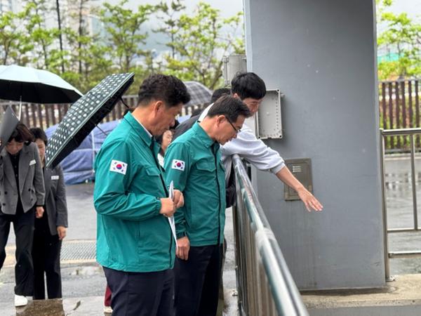 서항 배수펌프장 비상발전기 설치 현장 점검