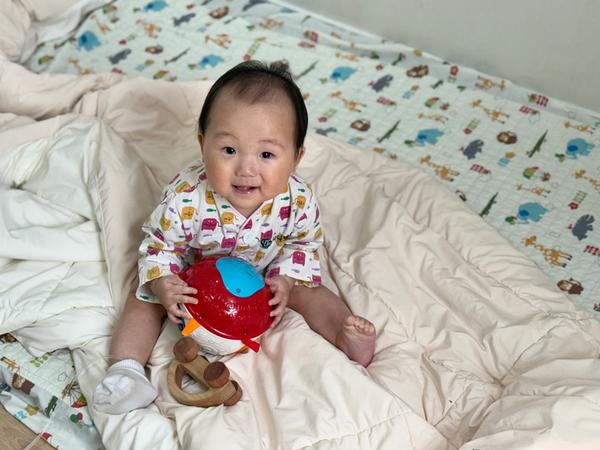 병원에 입원했을 때 아기 사진이에요