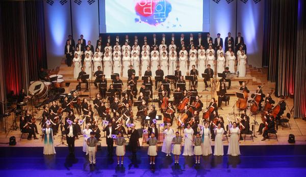 창원특례시, 광복 80주년 기념음악회 ‘염원[念願]’ 성황리 개최★창원특례시, 광복 80주년 기념음악회‘염원[念願]’성황리 개최(문화예술과).jpg