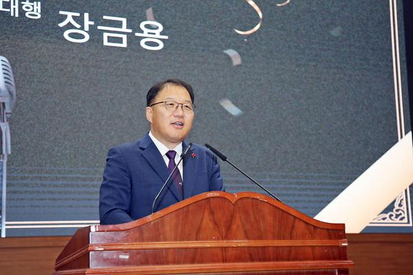 2025년 값진 성과 결산, 붉은 말의 기운으로 새 도약★2025년 값진 성과 결산, 붉은 말의 기운으로 새 도약(자치행정과) (1).jpg