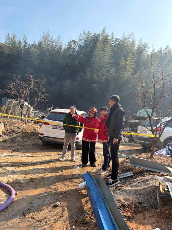 진동면 산불 현장 점검