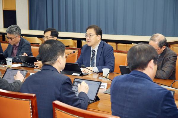 창원특례시, 2026년 상반기 신속집행 목표 달성 총력★창원특례시, 2026년 상반기 신속집행 목표 달성 총력(예산담당관) (1).jpg