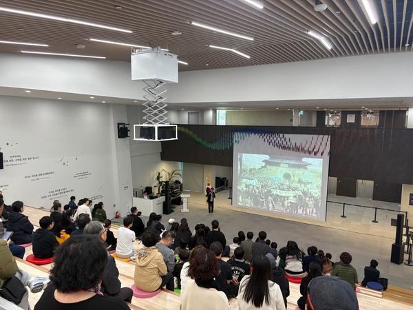 대한민국민주주의전당 ‘3·15의거 역사 학습’ 교육 성료대한민국민주주의전당‘3·15의거 역사 학습’교육 성료(문화시설사업소) (1).jpg