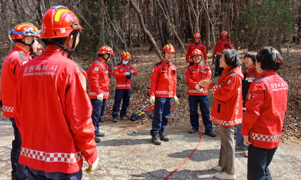 산불기계화시스템 활용 산불진화훈련 실시