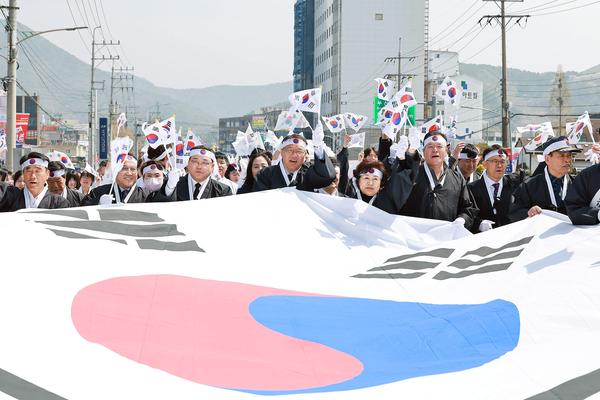 창원특례시, 4·3삼진의거 ‘그날의 함성’ ‘그날의 외침’ 재현