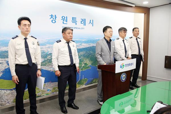 브리핑 현장