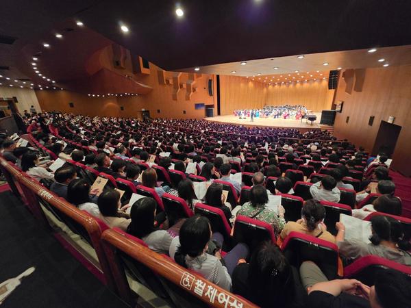 음악회 사진창원특례시, 시민들의 큰 호응 속에‘2026 더 클래식 in 창원’개최(문화예술과) (1).jpg