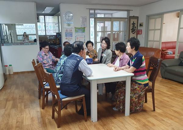 추석 명절맞이 경로당 위문