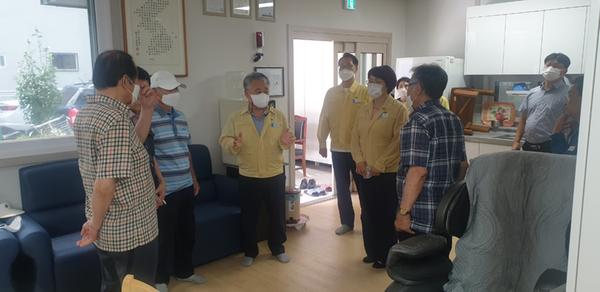 창원특례시, 폭염 대비 건설사업장 및 무더위 쉼터 등 점검 실시창원특례시, 폭염 대비 건설사업장 및 무더위 쉼터 등 점검 실시 (시민안전과) (1).jpeg