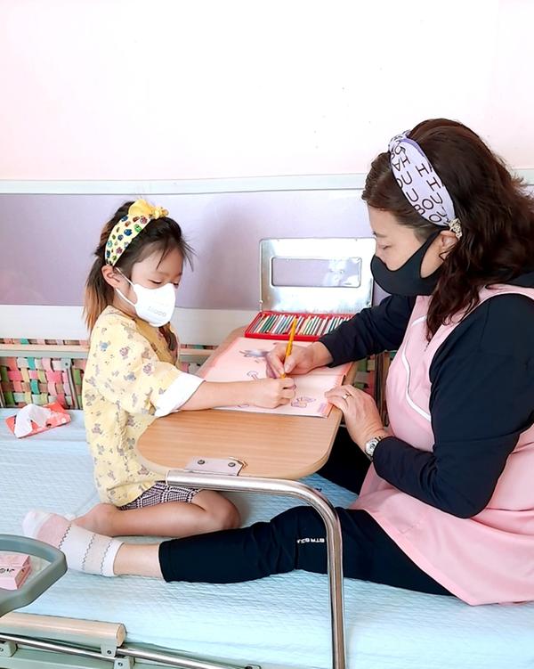 창원시, 입원아동 맞춤형 돌봄서비스로 양육부담 덜어 창원시, 입원아동 맞춤형 돌봄서비스로 양육부담 덜어  (1).jpg