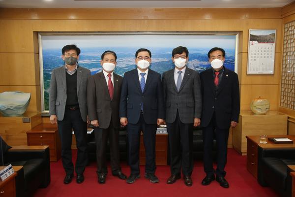 창원시, 제57회 전국 기능경기대회 성공 개최 협력 약속.창원시, 제57회 전국 기능경기대회 성공 개최 협력 약속.JPG