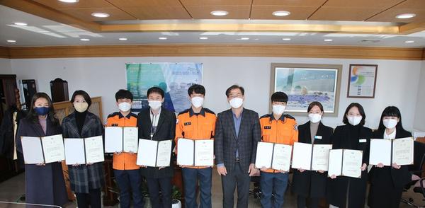 창원시, 베스트 친절공무원 콘테스트 시상식 개최 창원시, 베스트 친절공무원 콘테스트 시상식 개최 (1).JPG