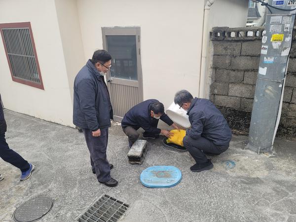 창원시 &ldquo;한파 대비해 수도계량기 동파 예방하세요&rdquo;