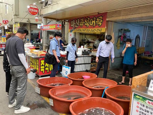 창원시, 추석 명절 대비 수산물 원산지 표시 특별 점검 실시창원시, 추석 명절 대비 수산물 원산지 표시 특별 점검 실시 (수산과).jpeg